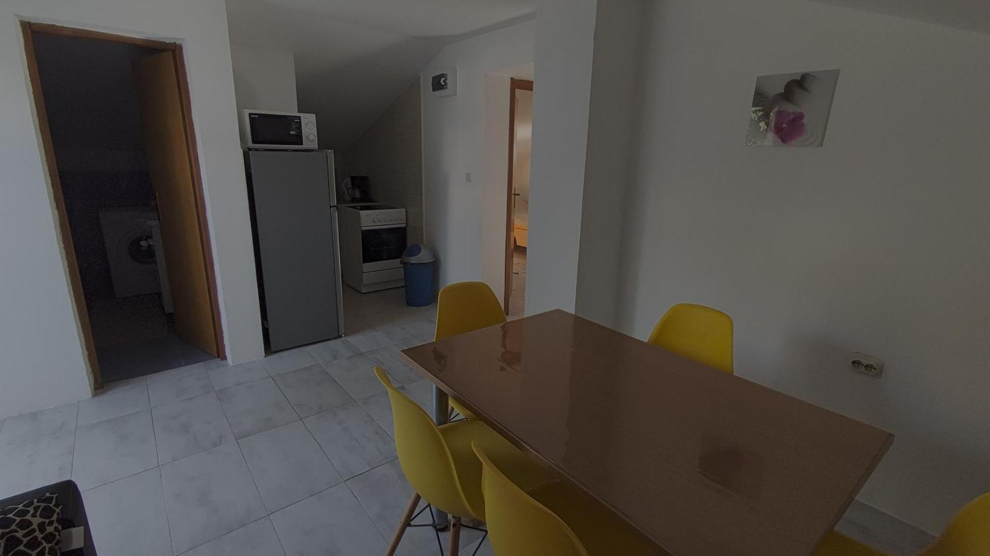Apartman Tea Karlobag Exterior photo